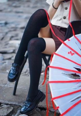 锦衣之下电视剧全集免费观看